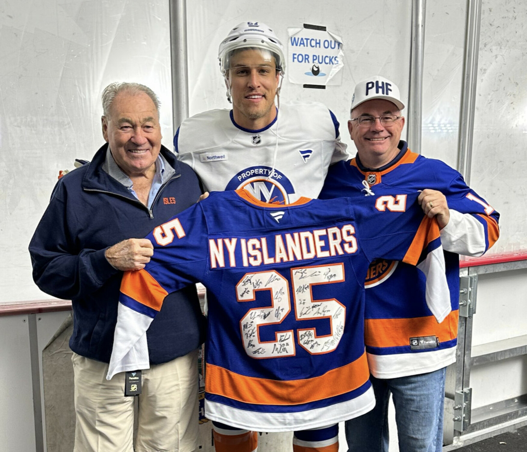 The NY Islanders Come To Riverhead